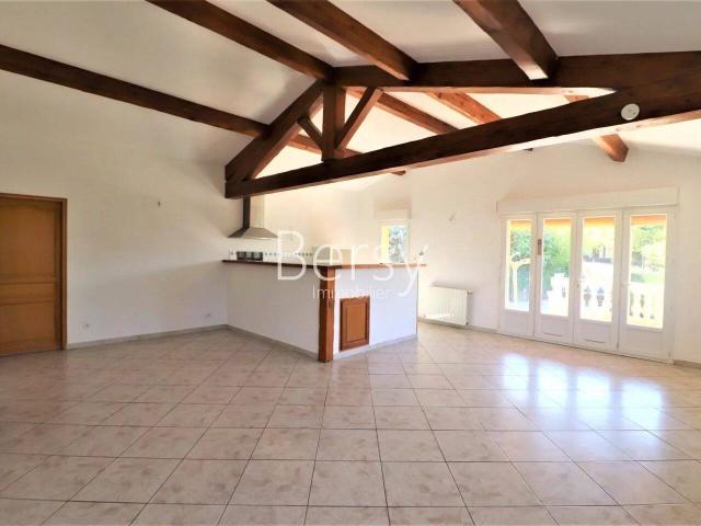 VILLA T4 PLEIN PIED JARDIN CLOS GARAGE