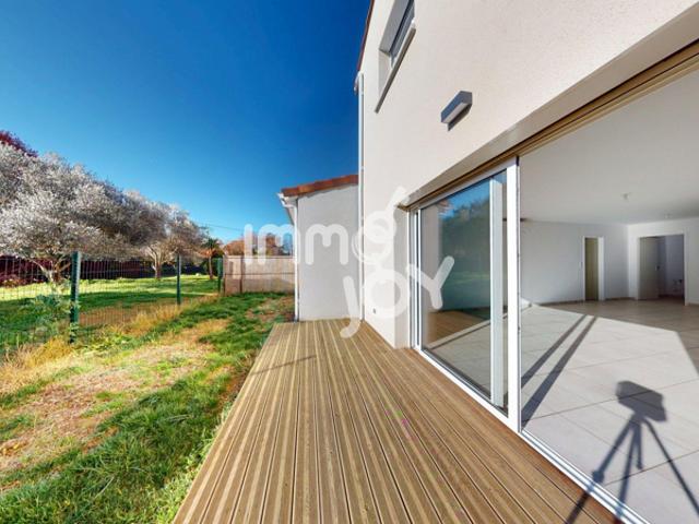 VILLA T5 130 m2 avec garage et jardin Logement classé A / A