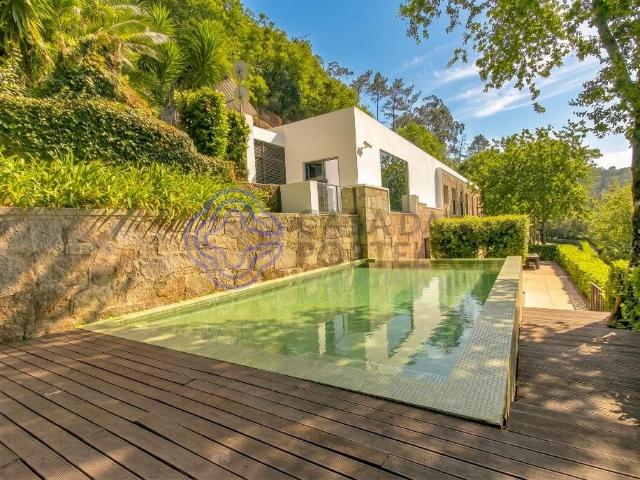 Villa T5 de Luxo com Frente de Rio no Douro 220m² Souselo