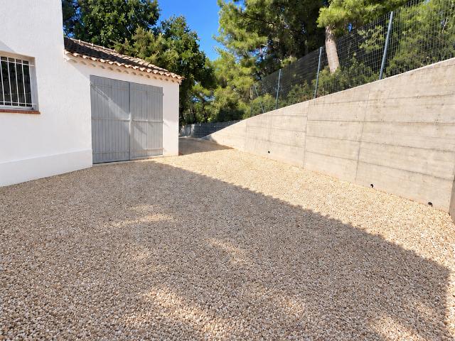Villa T5 de plain pied 129m2 sur 450m2 de terrain