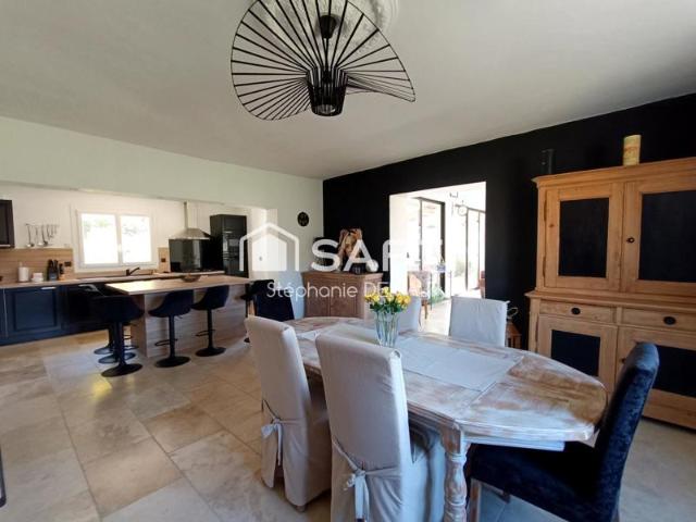 Villa t5 garage piscine terrasses