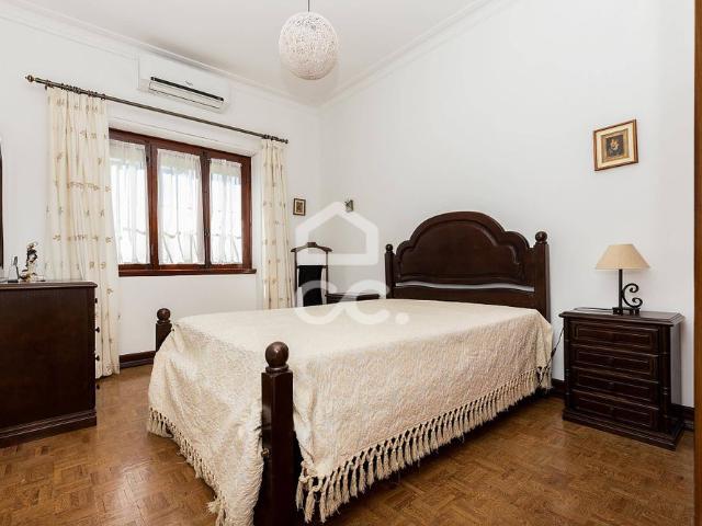 Villa T5 | Malagueira e Horta Das Figueiras, Évora