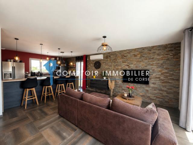 Villa T5 Secteur Ghisonaccia Centre 107m² Ghisonaccia