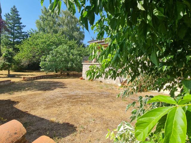Villa T8 235m² avec jardin 1527m², sur 1 niveau 223m² Artigat