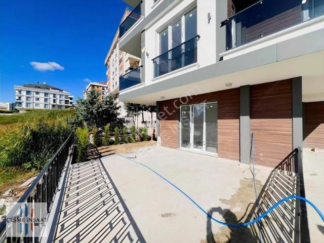 Villa Tadında 2+1 Giriş Kat Kiralik Daire Vadiye Cehpe Sıfır !