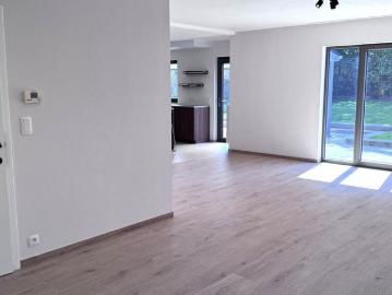 Geschakelde Woning te huur in Huldenberg - Parkeerplaats