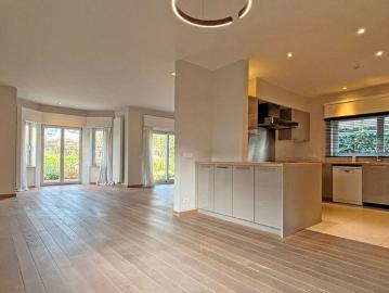 Villa te huur in Knokke voor € 4.500 met 3 slaapkamers