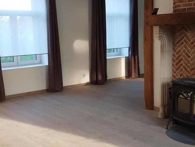 Villa te huur in Koningshooikt voor € 2.500 met 5 slaapkamers