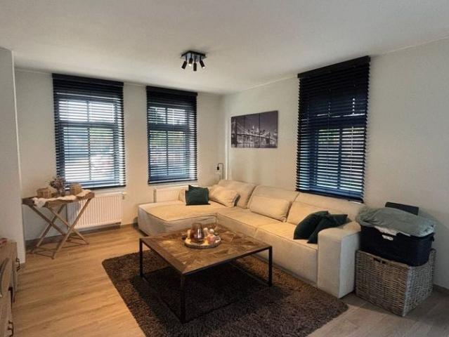 Villa te huur in Rumbeke voor € 1.025 met 3 slaapkamers
