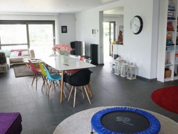 Villa te huur in Sterrebeek voor € 3.600 met 7 slaapkamers
