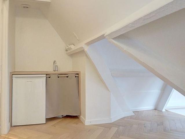 Villa te huur in Ukkel voor € 3.800 met 4 slaapkamers