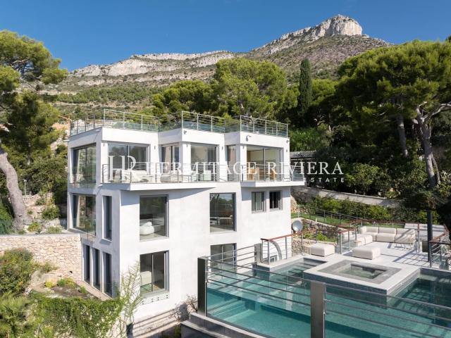 Villa to rent Cap d'Ail New luxurious modern villa