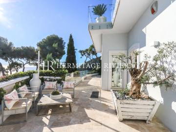 Villa to rent Eze sur Mer Exceptional villa with stunning sea view