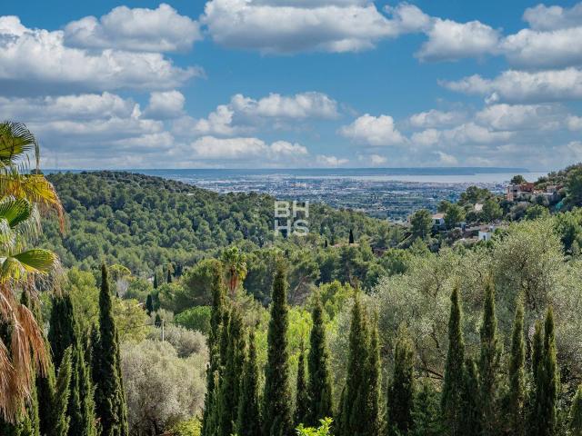 Villa to rent in Esporles