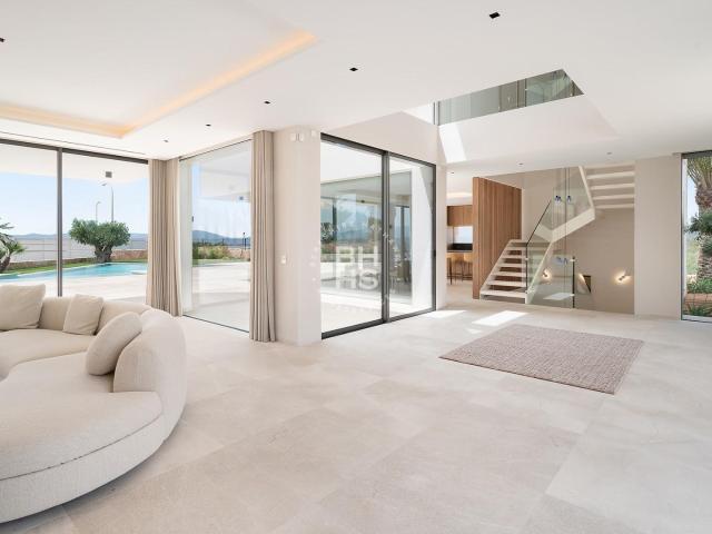 Villa to rent in Son Gual