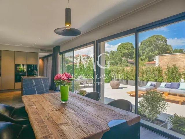 Villa Toit | Cannes Centre | Prestigieux T4 au Dernier Étage. 125m² Cannes