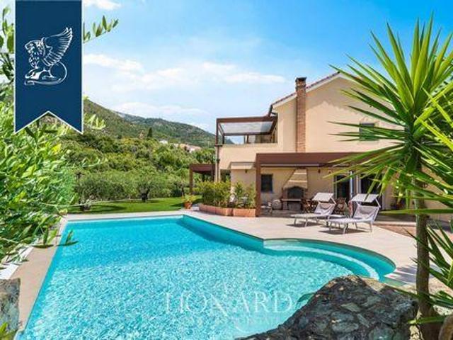 Villa Toirano Savona ES95535352