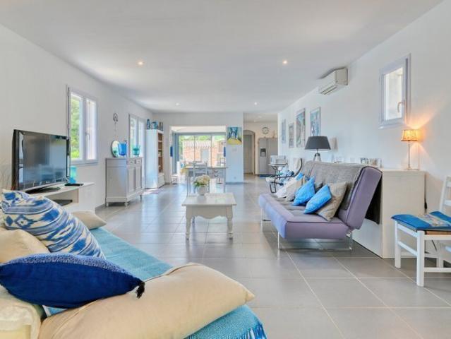 Villa Tourves 83170
