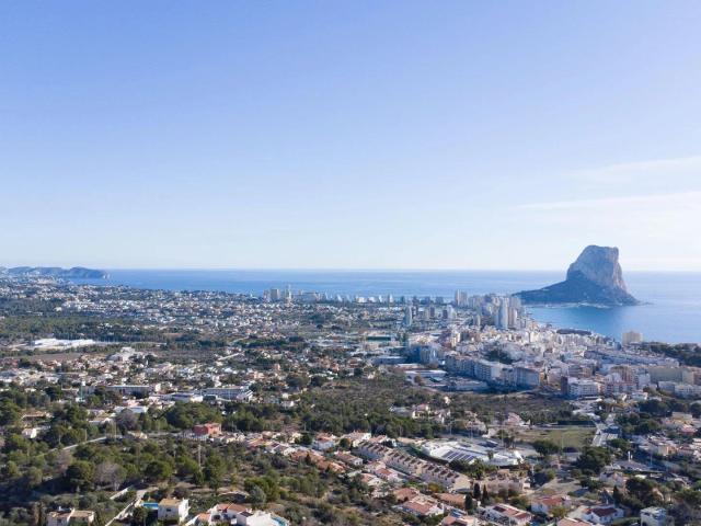 Villa tradicional con amplio alojamiento para invitados y vi. 264m² Calpe Calp