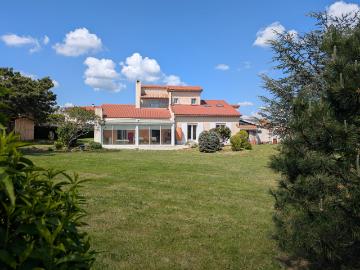 Villa traditionnelle 150 m2 sur un terrain de 2228 m2