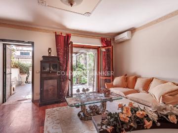 Villa trifamiliare in affitto a Ciampino