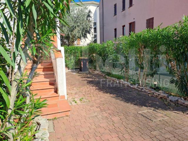 Villa trifamiliare in vendita a Comacchio