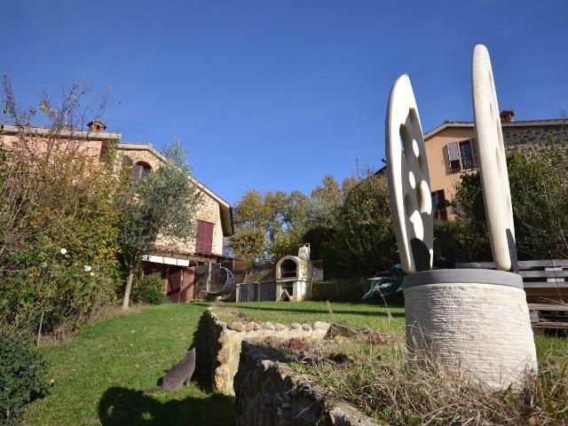 Villa Trifamiliari con giardino, Monteriggioni strove