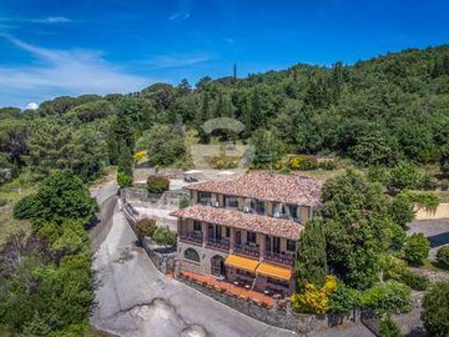 Villa Tuoro sul Trasimeno Perugia DS103327378