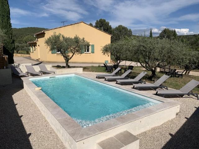 Villa type 5, 111m², 4 chambres, jardin clos