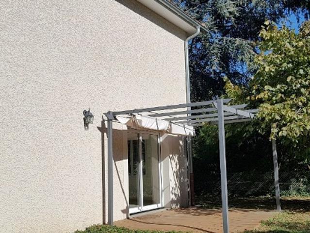 Villa type 7 de 130 m2 hab. implantée sur Terrain clos de 40