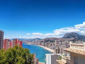 Villa ubicada en una de las zonas más exclusivas de Benidorm