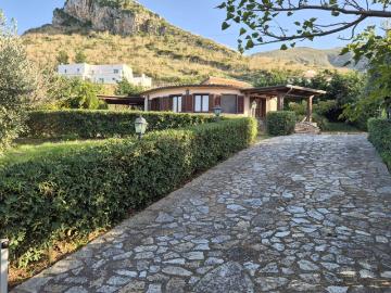Villa unifamigliare di 130 mq a Castellammare del Golfo