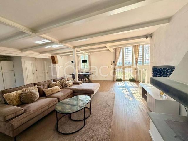 Villa unifamiliare 300 m², Galluzzo, Firenze