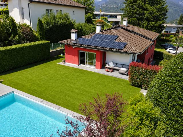 Villa unifamiliare con piscina