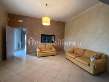 Villa unifamiliare corso Ara di Giove 382, Nicolosi Pedara, Pedara