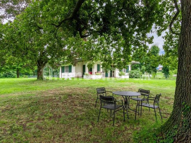 Villa unifamiliare, buono stato, 125 m², Villa Guardia