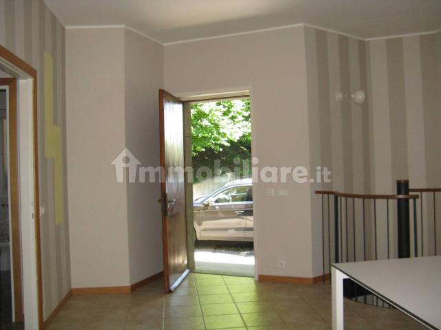 Villa unifamiliare, buono stato, 70 m², Almenno San Bartolomeo