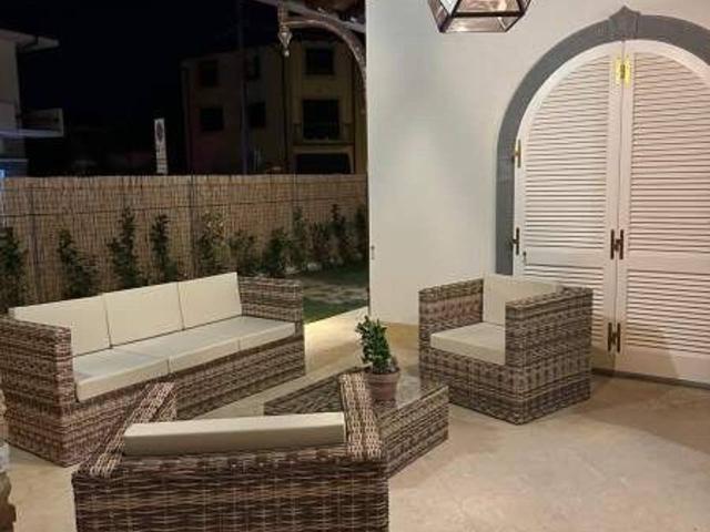 Villa unifamiliare in affitto a Pietrasanta