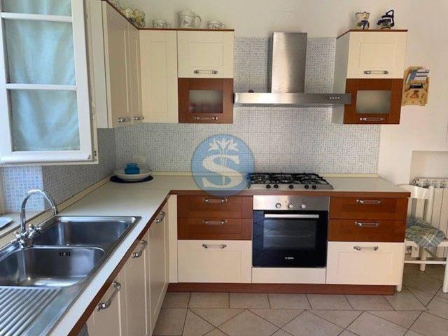 Villa unifamiliare in affitto a Pietrasanta