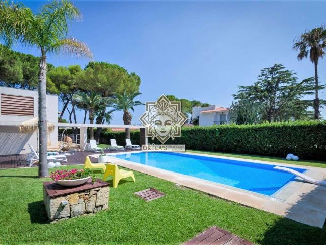 Villa unifamiliare in affitto a Siracusa