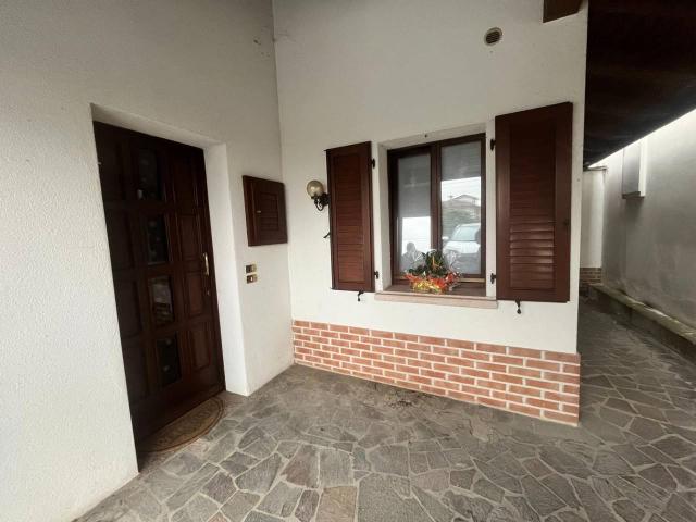 Villa unifamiliare in vendita a Mereto Di Tomba