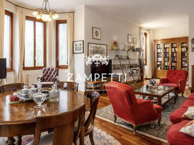 Villa unifamiliare in vendita a Milano