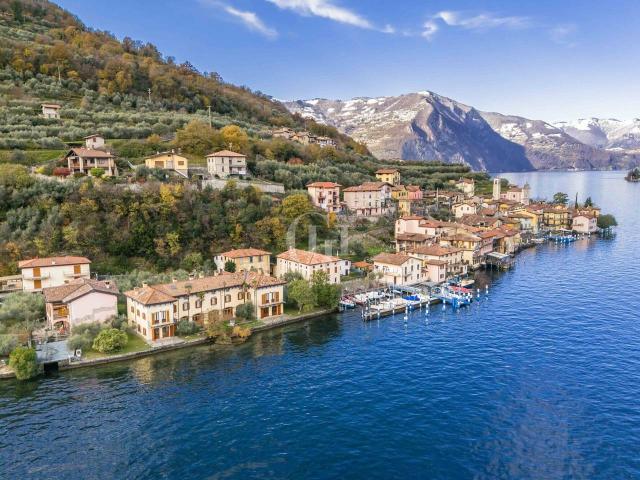 Villa unifamiliare in vendita a Monte Isola