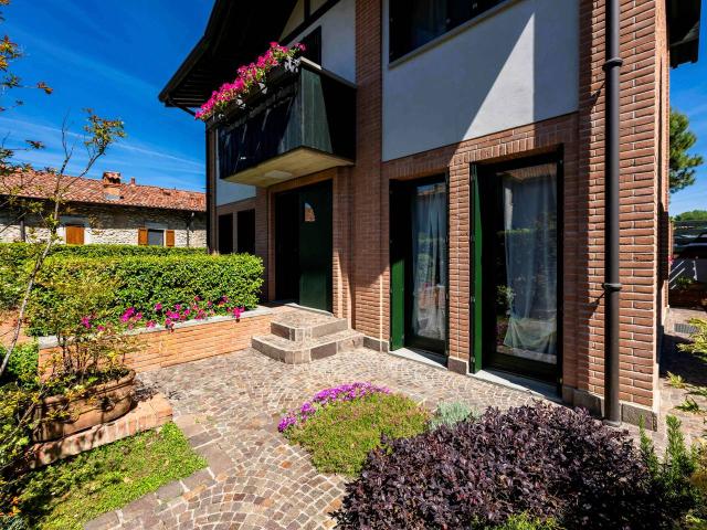 Villa unifamiliare in vendita a Mozzo