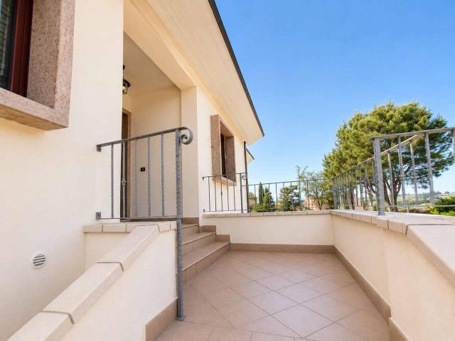 Villa unifamiliare in vendita a Camerata Picena