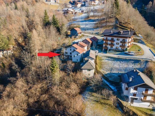 Villa unifamiliare in vendita a Cencenighe Agordino