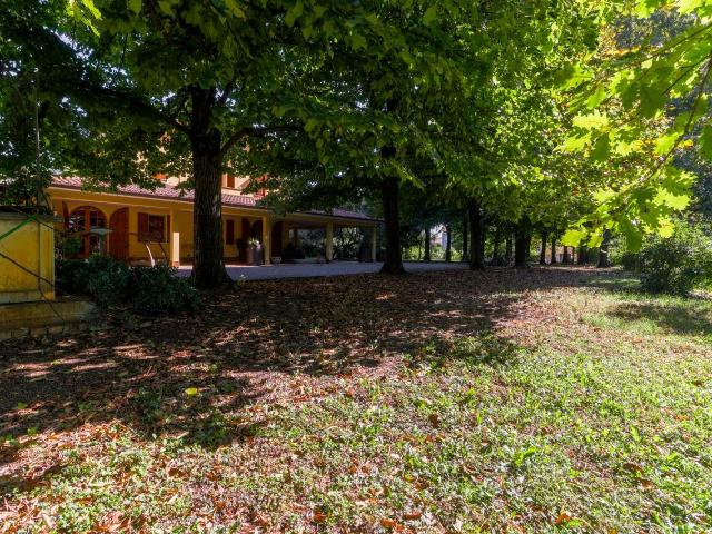 Villa unifamiliare in vendita a Cento