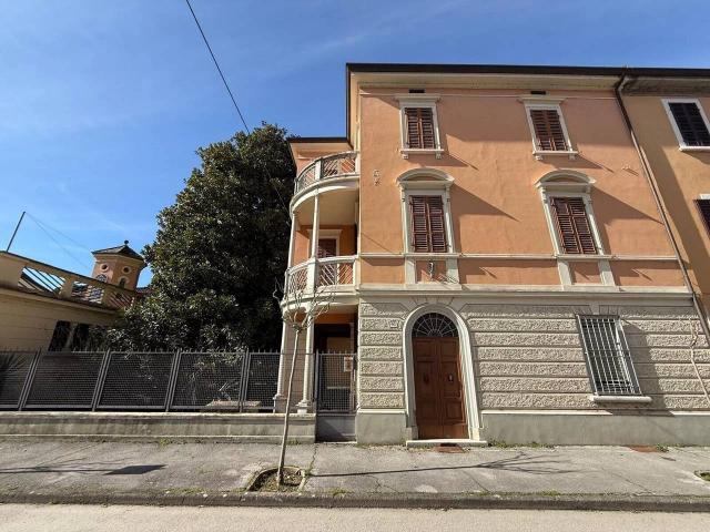 Villa unifamiliare in vendita a Dovadola