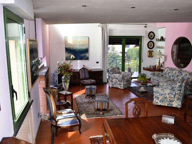 Villa unifamiliare in vendita a Lucca