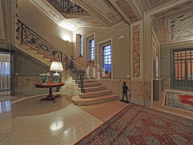 Villa unifamiliare in vendita a Lonato del Garda